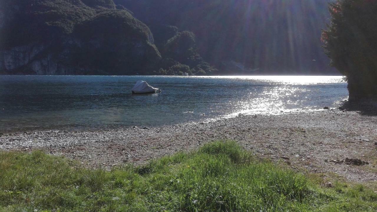 Le Case Di Giulia Abbadia Lariana Εξωτερικό φωτογραφία
